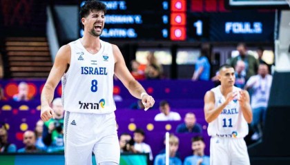 手感不佳也能够有极高的贡献！开拓者锋线球星的统治力相当惊人？